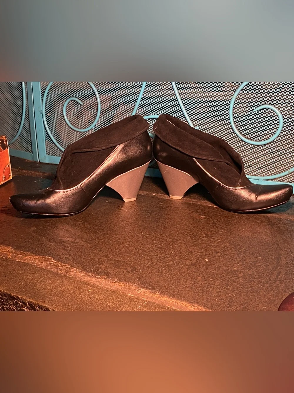 Irregular Choice Poetic License wedge heels,black leather/silver bow,collar,7